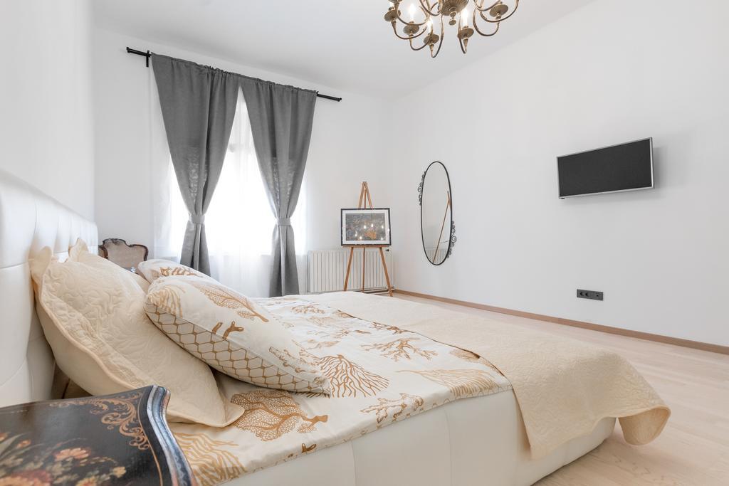 Apartment Amruseva Загреб Екстер'єр фото